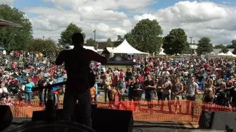 4th Point performing live (25)